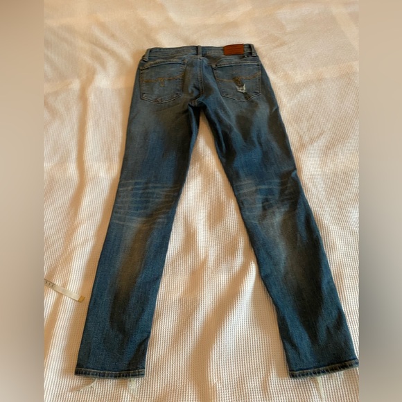 Lolita Skinny Distressed Lucky Brand Jeans. Size 28. - Picture 2 of 15